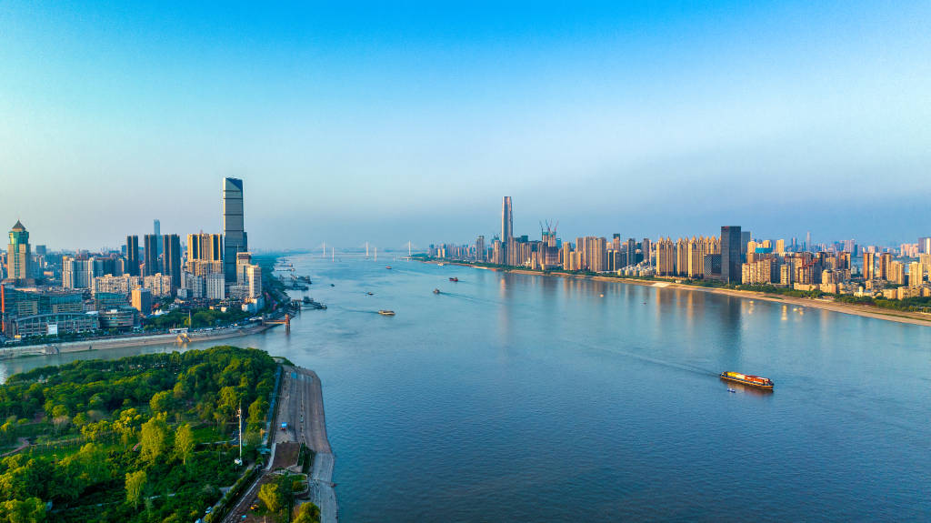 皇冠app_“天下再次重武汉”皇冠app！武汉因何而“重”？